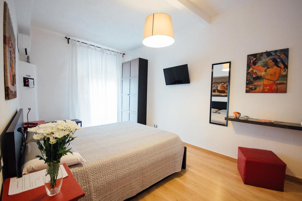 Bed and Breakfast Bed A Cala Палермо Номер фото